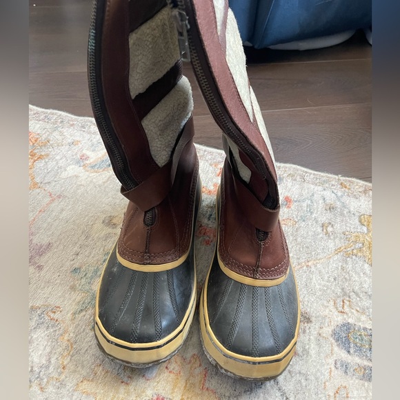 Sorel Helen of Tundra boot size 11 - Picture 3 of 6